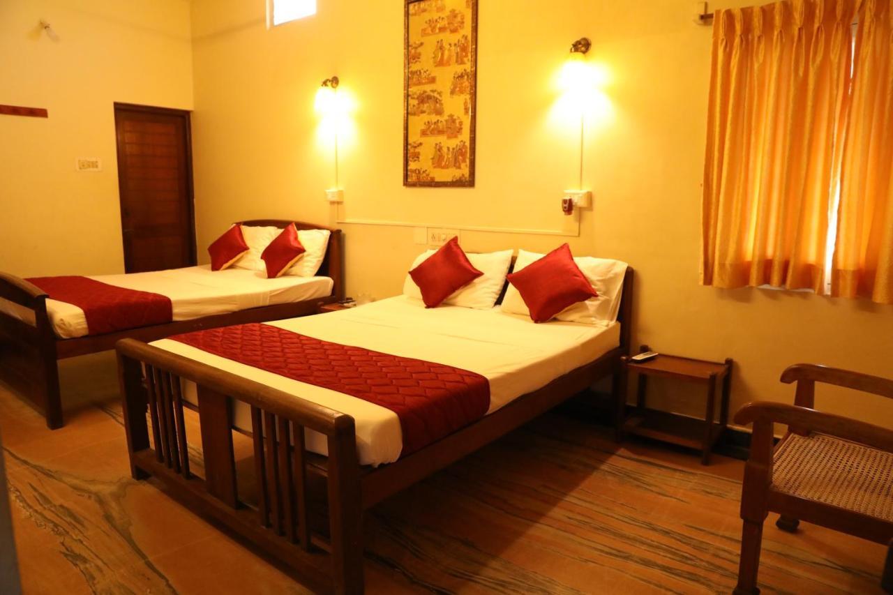 Ram Guest House Пондичери Екстериор снимка